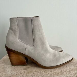 Rag and Bone Razor Suede Chelsea Boot in Light Gray, Wood Heel (EU40) 10 NWOB